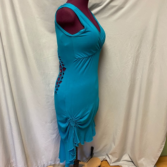 dress - Picture 4 of 9